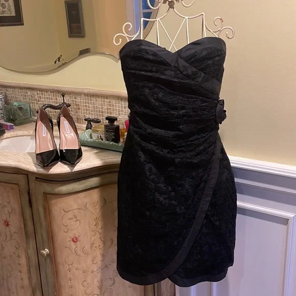 bar iii black lace dress Kiyonna Women's Luna Lace Cocktail Midi Dress